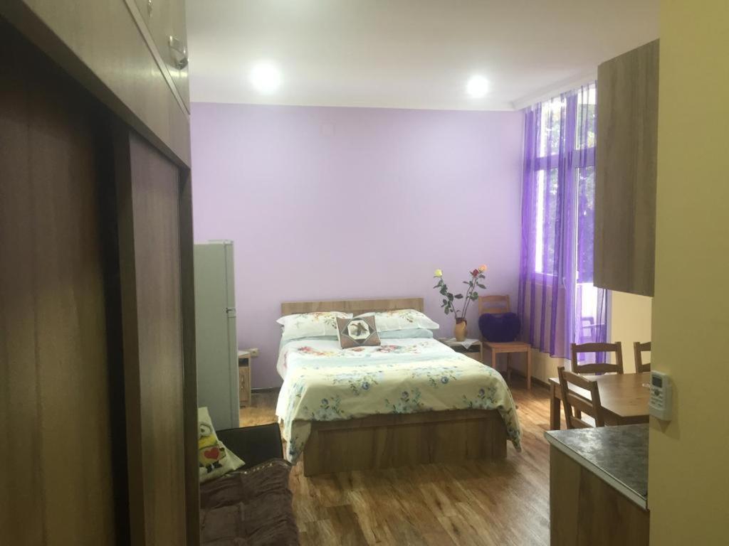 Квартира У Моря С Двумя Балконами Batumi Ngoại thất bức ảnh